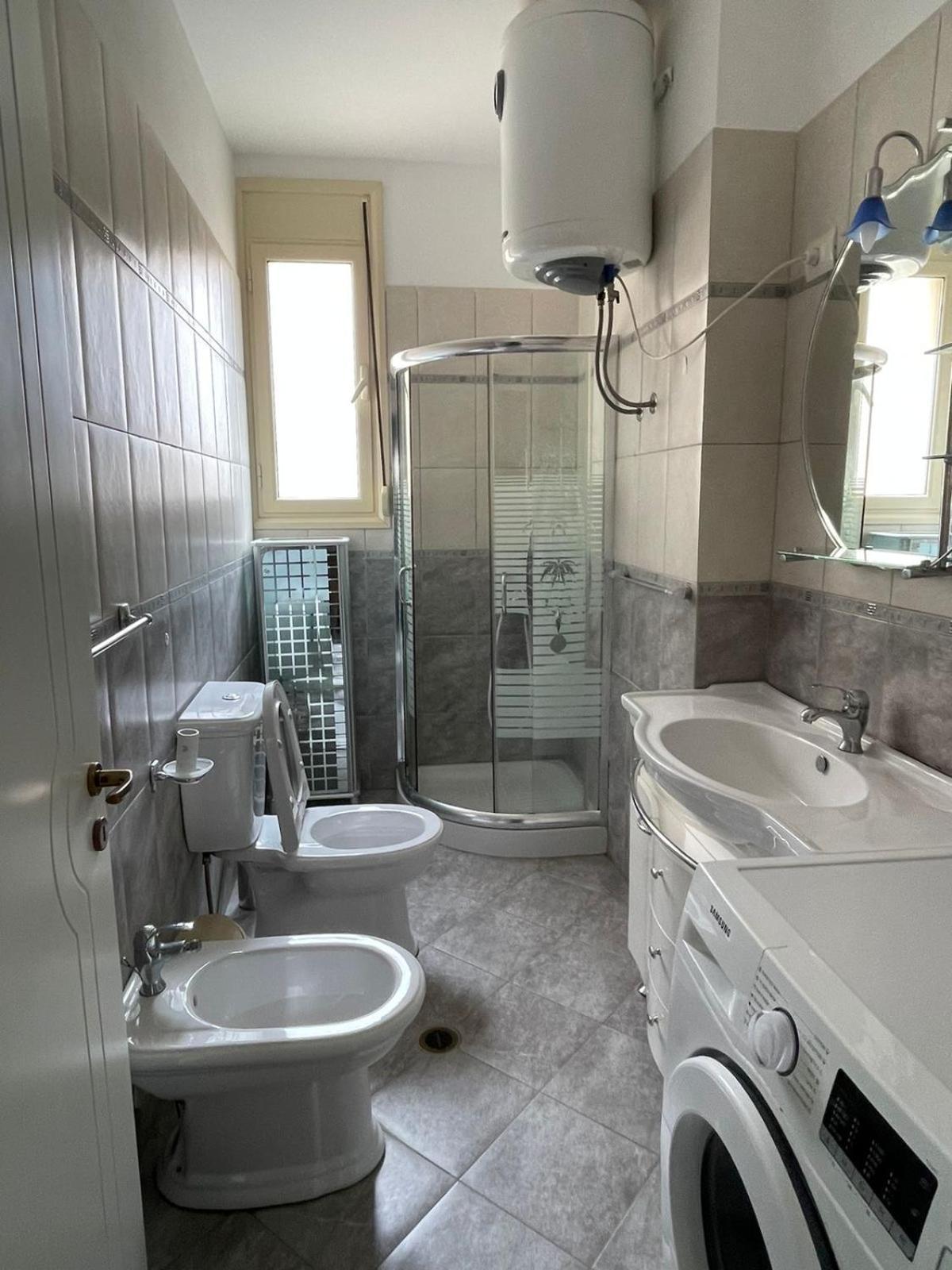 Visar Apartments Wlora Zewnętrze zdjęcie