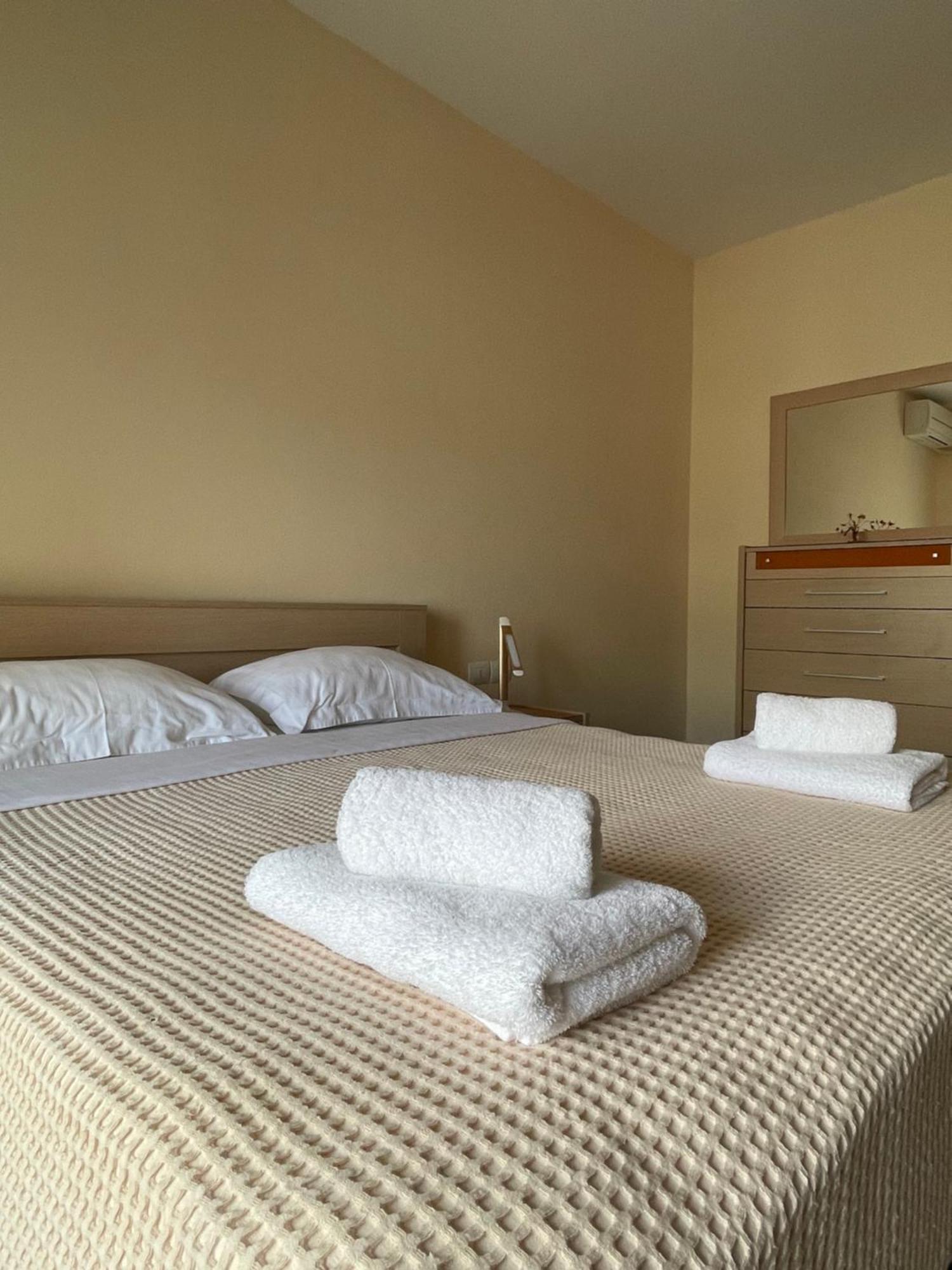 Visar Apartments Wlora Zewnętrze zdjęcie